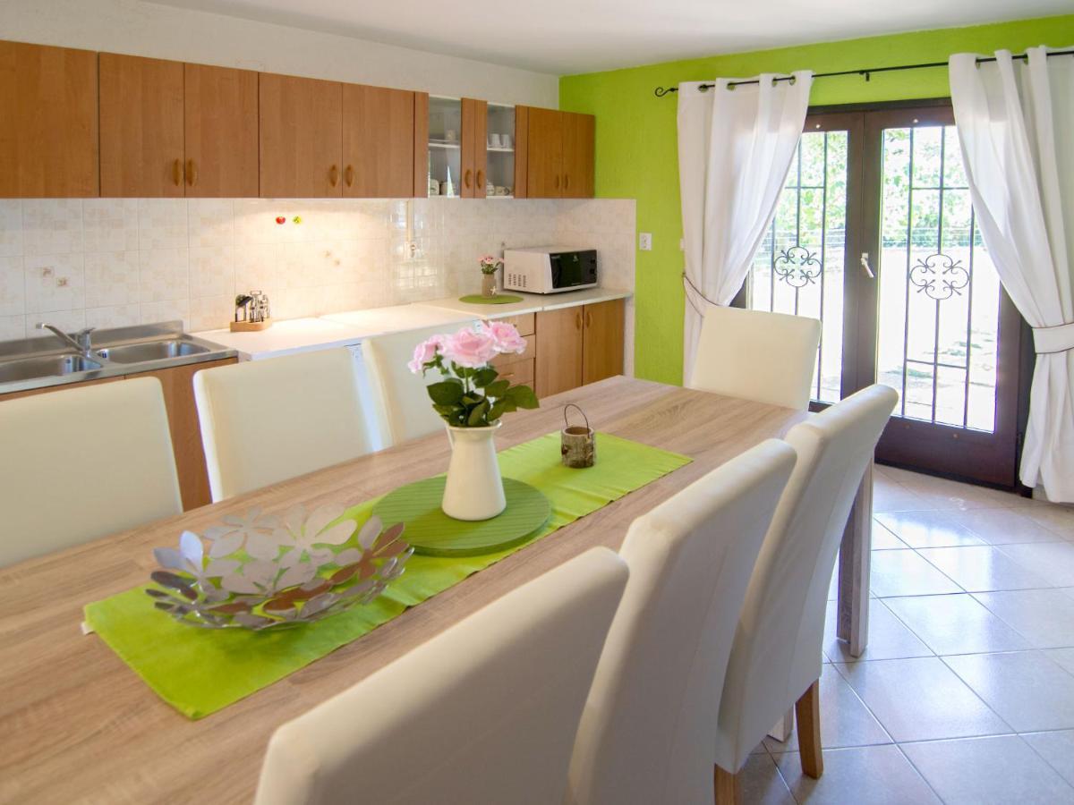 Holiday Home Sara - Prc136 By Interhome Poreč Exterior foto